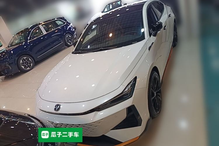 Used CHANGAN UNI-V 2024 1.5T Prestige Sport Edition Front