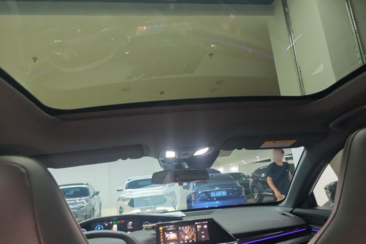 Used CHANGAN UNI-V 2024 1.5T Prestige Edition Headliner