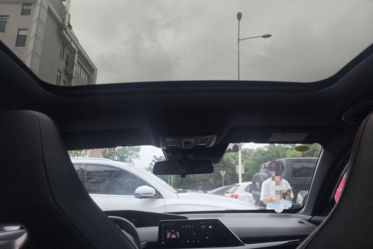 Used CHANGAN UNI-V 2024 1.5T Prestige Edition Headliner