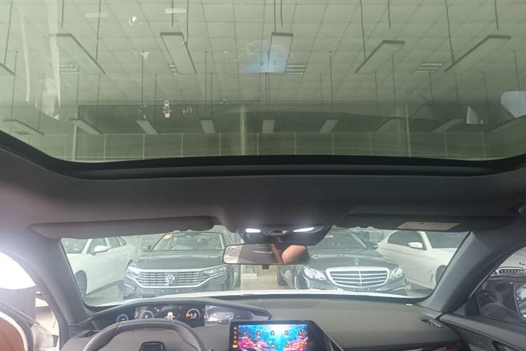 Used CHANGAN UNI-V 2024 1.5T Prestige Sport Edition Headliner