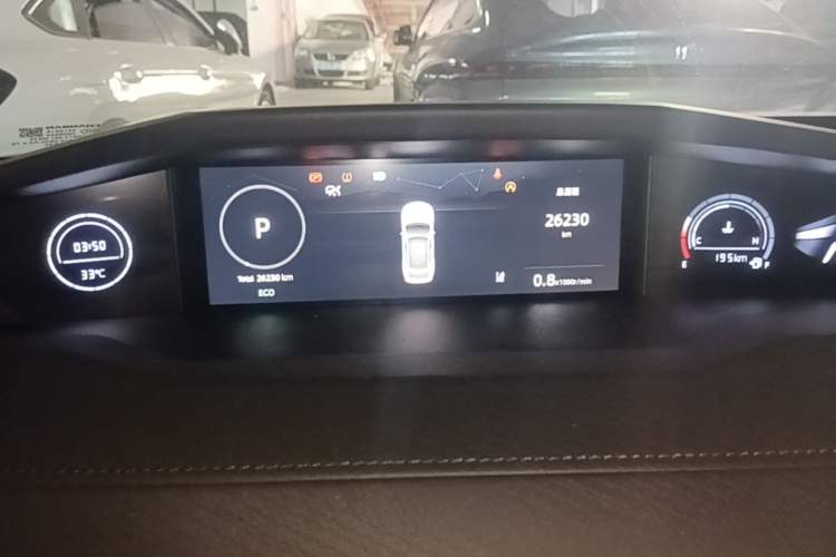 Used CHANGAN UNI-V 2024 1.5T High-Energy Version Instrument Cluster