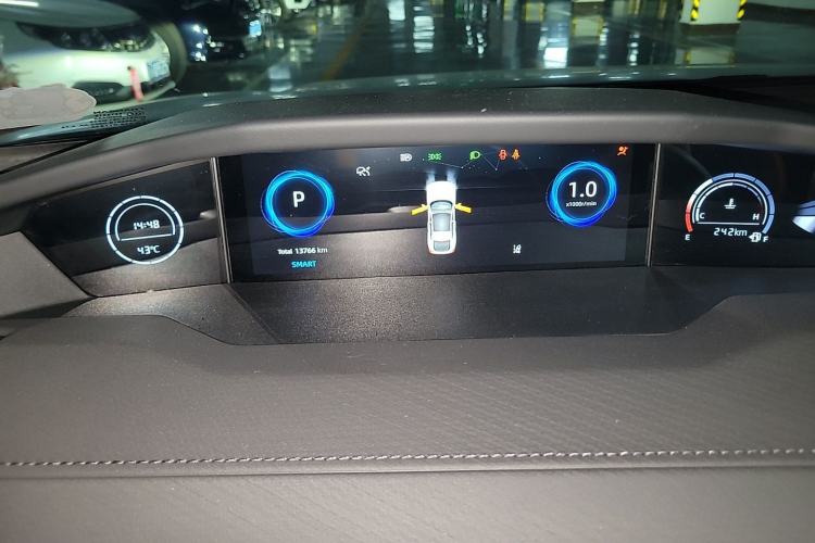 Used CHANGAN UNI-V 2024 1.5T Prestige Sport Edition Instrument Cluster