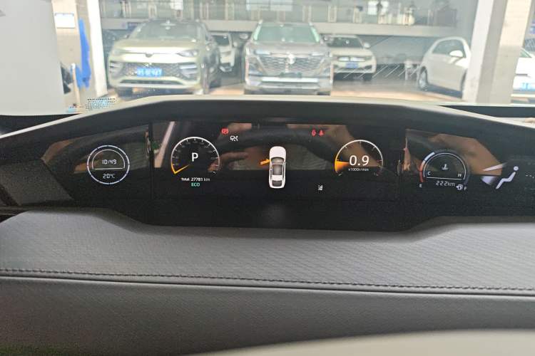 Used CHANGAN UNI-V 2024 1.5T Prestige Edition Instrument Cluster