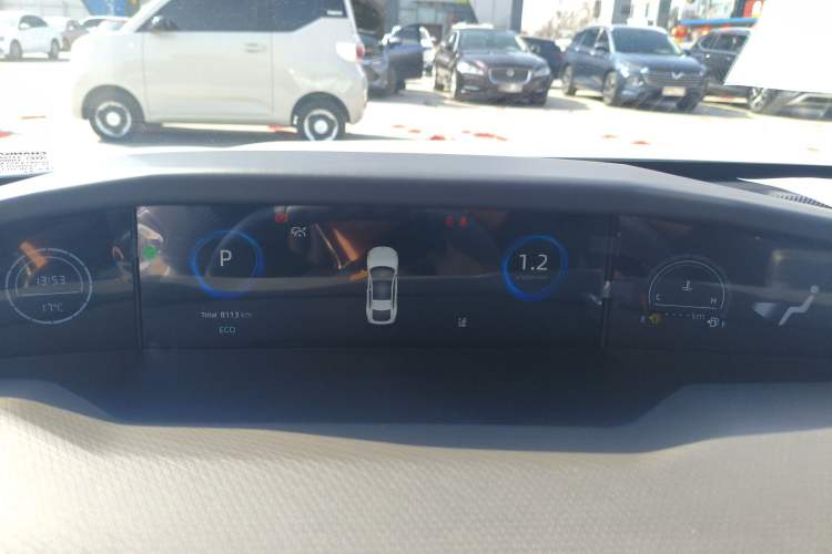 Used CHANGAN UNI-V 2024 1.5T Luxury Edition Instrument Cluster