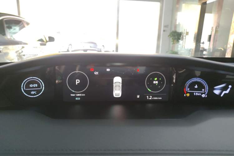 Used CHANGAN UNI-V 2024 1.5T Prestige Sport Edition Instrument Cluster