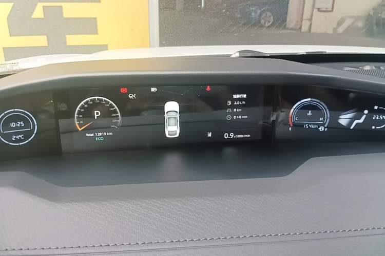 Used CHANGAN UNI-V 2024 1.5T Prestige Sport Edition Instrument Cluster
