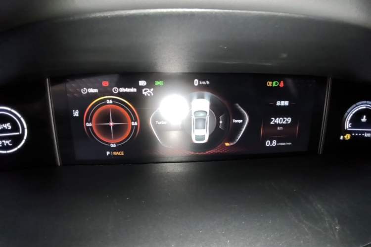 Used CHANGAN UNI-V 2024 1.5T Prestige Edition Instrument Cluster
