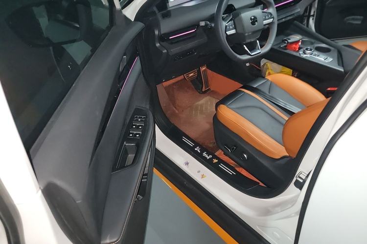 Used CHANGAN UNI-V 2024 1.5T Prestige Sport Edition Interior 3