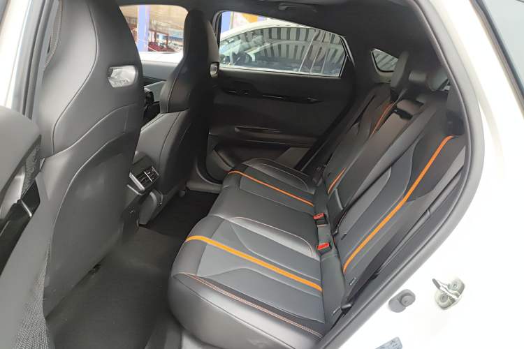 Used CHANGAN UNI-V 2024 1.5T Prestige Edition Interior 4