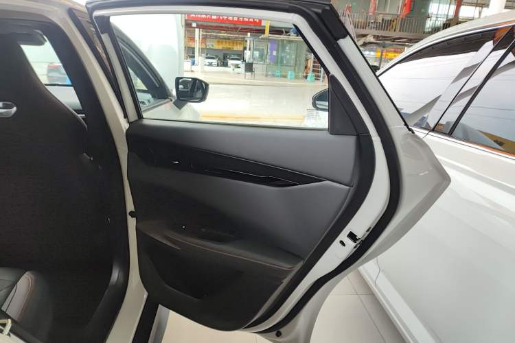Used CHANGAN UNI-V 2024 1.5T Prestige Edition Interior 6