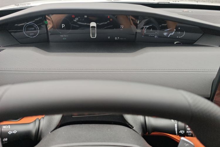 Used CHANGAN UNI-V 2024 2.0T High-Performance Version Interior 6