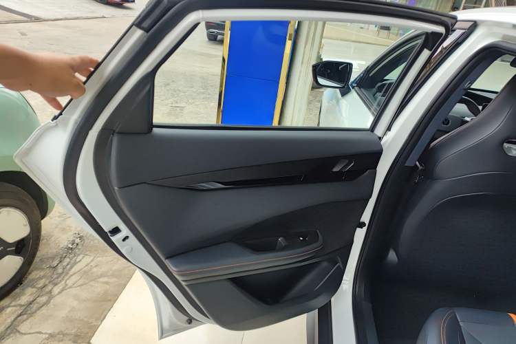 Used CHANGAN UNI-V 2024 1.5T Prestige Edition Interior 8
