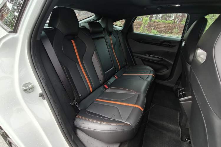 Used CHANGAN UNI-V 2024 1.5T Prestige Edition Interior 8