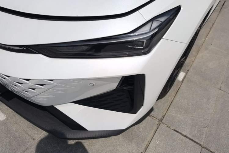 Used CHANGAN UNI-V 2024 1.5T Prestige Edition Left Front Headlight