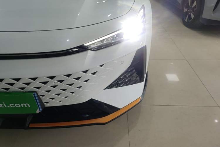 Used CHANGAN UNI-V 2024 1.5T Prestige Sport Edition Left Front Headlight