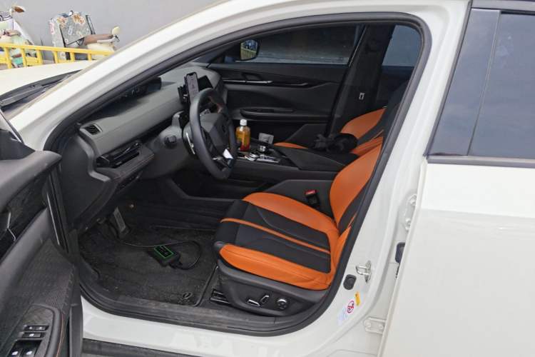 Used CHANGAN UNI-V 2024 1.5T Prestige Sport Edition Left Front Seat