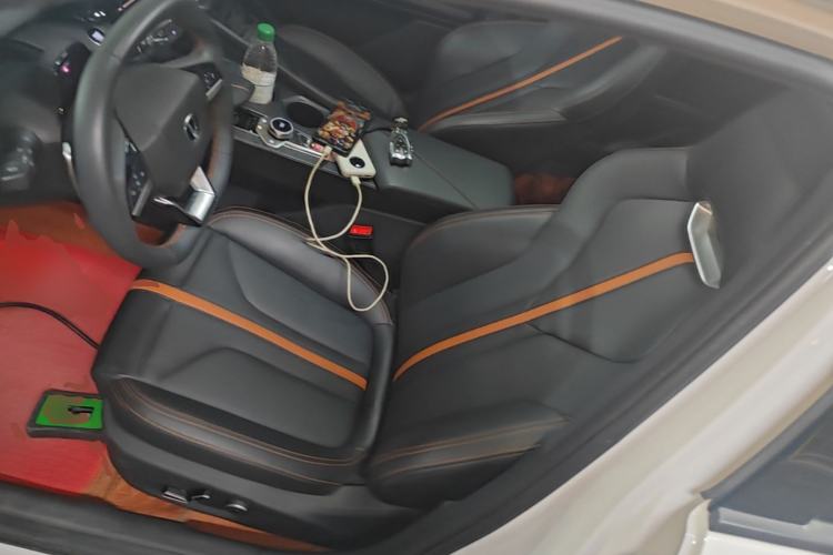Used CHANGAN UNI-V 2024 1.5T Smart Navigation Version Left Front Seat