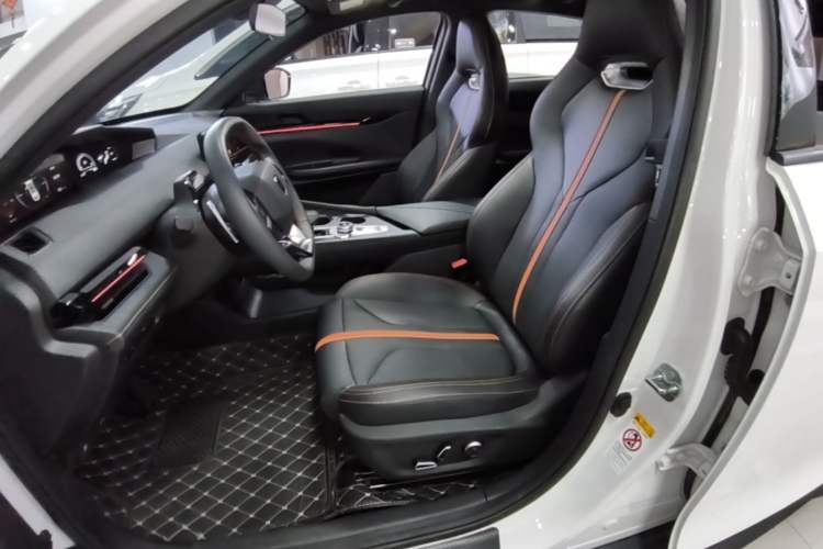 Used CHANGAN UNI-V 2024 1.5T Prestige Edition Left Front Seat