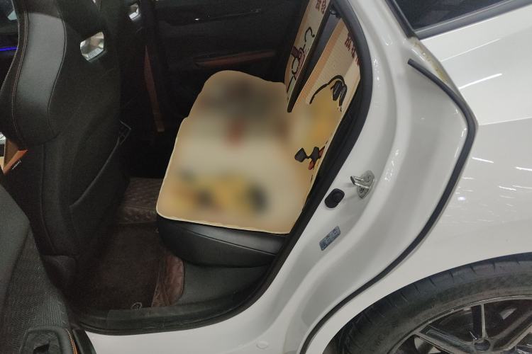 Used CHANGAN UNI-V 2024 1.5T High-Energy Version Left Rear Seat