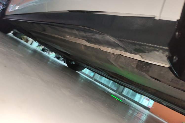 Used CHANGAN UNI-V 2024 1.5T Prestige Edition Left Side Sill