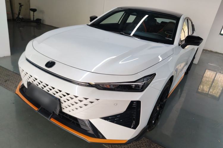 Used CHANGAN UNI-V 2024 1.5T Prestige Sport Edition Guazi used car, China used car export, Used car for sale, Used cars, Cheapest cars for sale