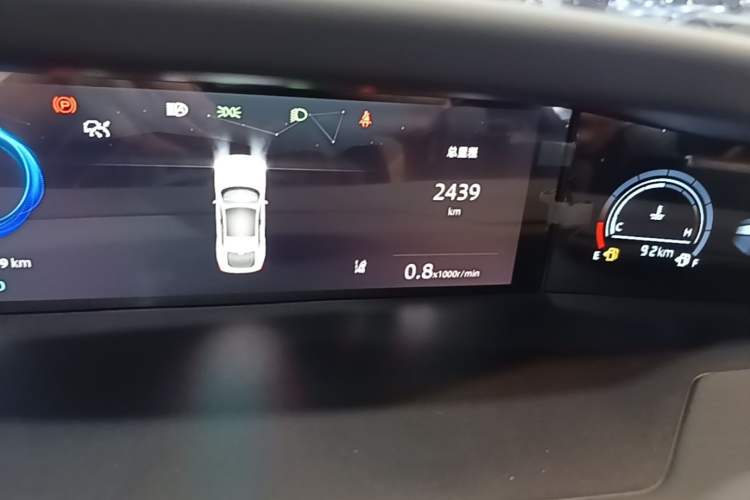 Used CHANGAN UNI-V 2024 1.5T Prestige Sport Edition Odometer Close Up
