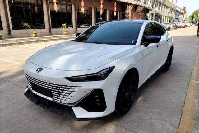 Used CHANGAN UNI-V 2024 1.5T High-Energy Version