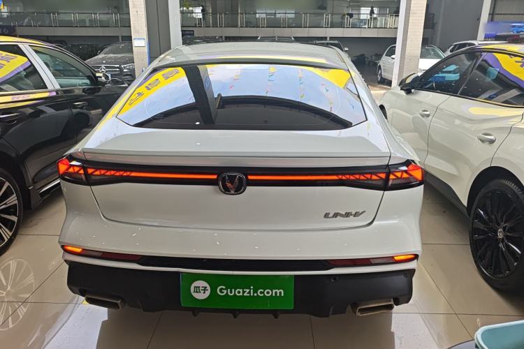 Used CHANGAN UNI-V 2024 1.5T Prestige Edition Rear