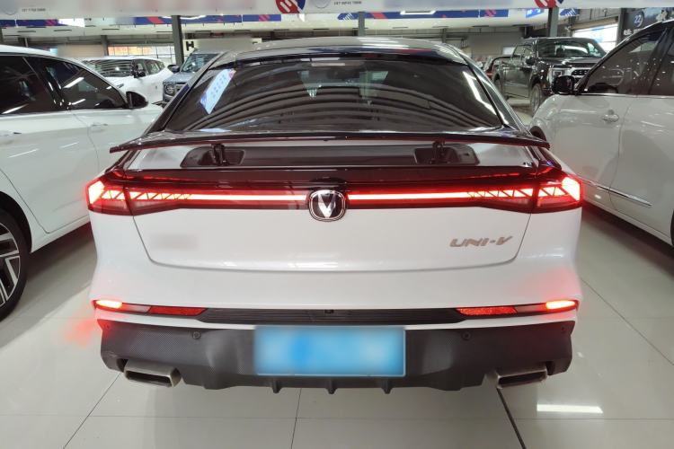 Used CHANGAN UNI-V 2024 1.5T Prestige Edition Rear