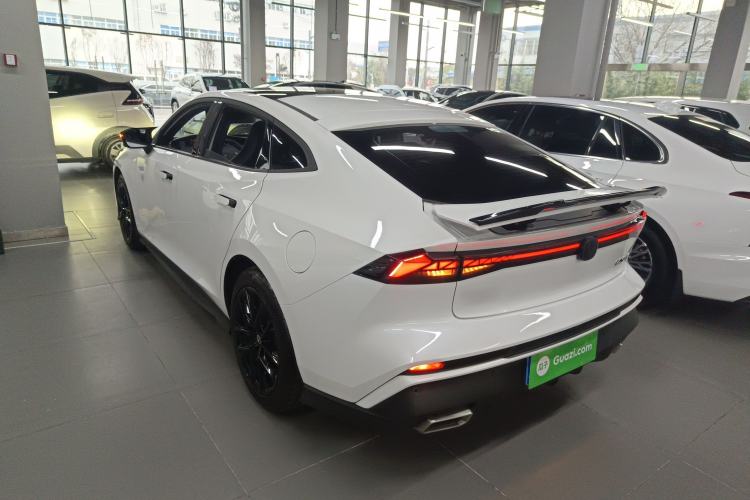 Used CHANGAN UNI-V 2024 1.5T Prestige Edition Rear Left 45 Deg