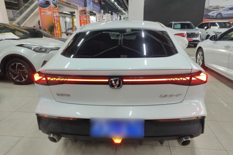 Used CHANGAN UNI-V 2024 1.5T High-Energy Version Rear