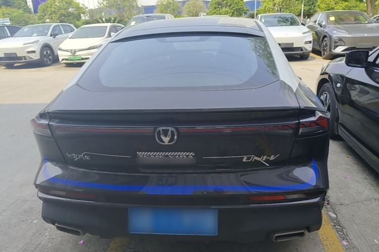 Used CHANGAN UNI-V 2024 1.5T Prestige Edition Rear