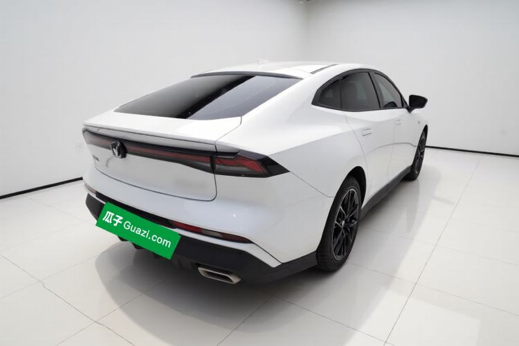 Used CHANGAN UNI-V 2024 1.5T Prestige Edition Rear Right 45 Deg