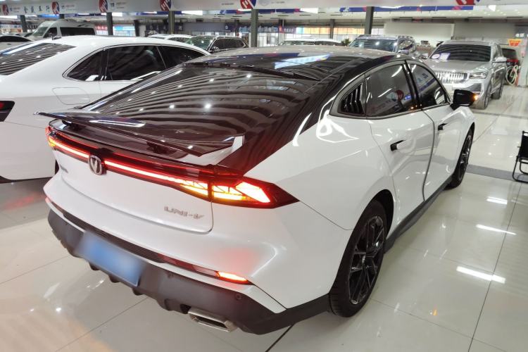 Used CHANGAN UNI-V 2024 1.5T Prestige Edition Rear Right 45 Deg