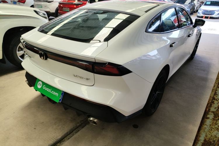 Used CHANGAN UNI-V 2024 1.5T High-Energy Version Rear Right 45 Deg