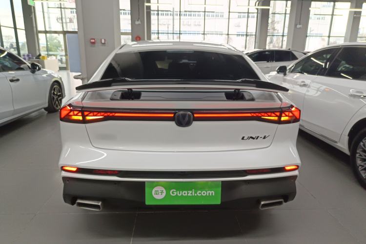 Used CHANGAN UNI-V 2024 1.5T Prestige Edition Rear