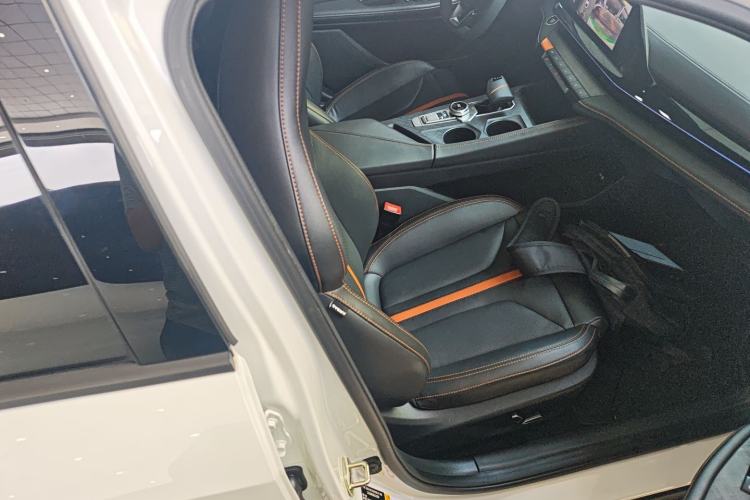 Used CHANGAN UNI-V 2024 1.5T Prestige Edition Right Front Seat