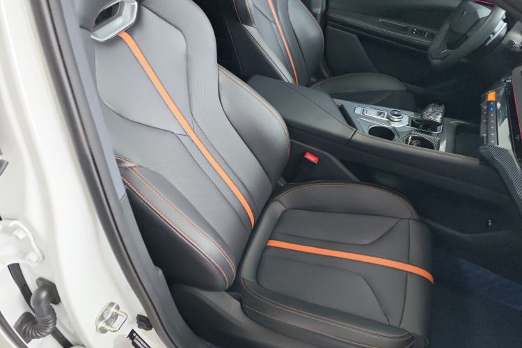 Used CHANGAN UNI-V 2024 1.5T Prestige Edition Right Front Seat