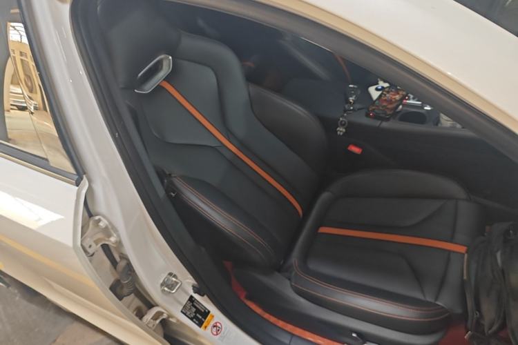 Used CHANGAN UNI-V 2024 1.5T Smart Navigation Version Right Front Seat