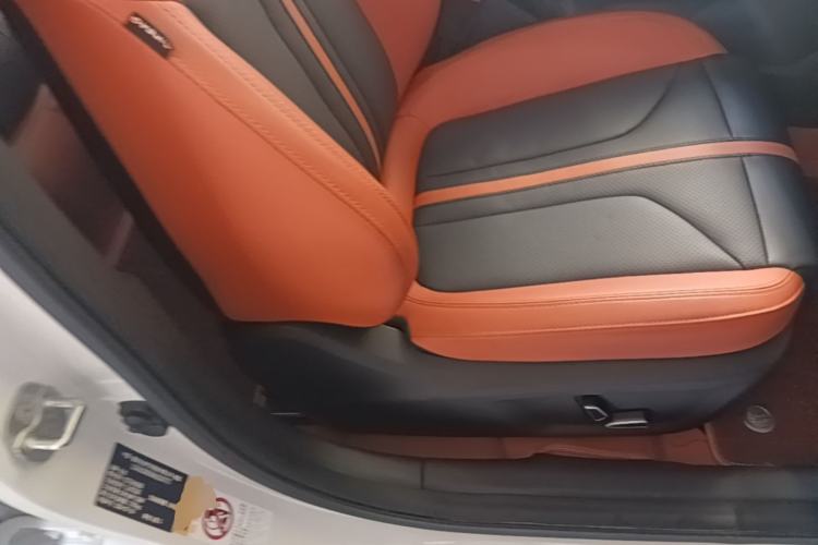 Used CHANGAN UNI-V 2024 1.5T Prestige Sport Edition Right Front Seat
