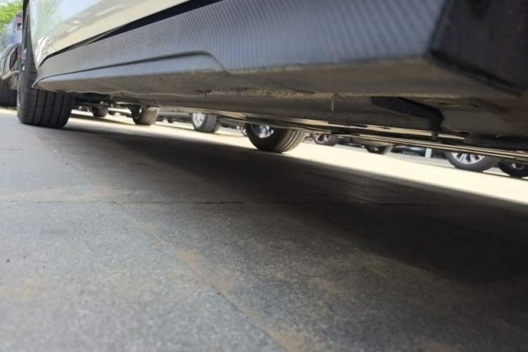 Used CHANGAN UNI-V 2024 1.5T Prestige Edition Right Side Sill