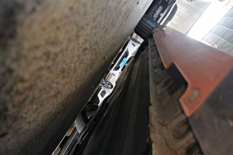 Used CHANGAN UNI-V 2024 1.5T Prestige Sport Edition Right Side Sill