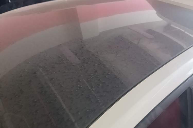 Used CHANGAN UNI-V 2024 1.5T High-Energy Version Roof