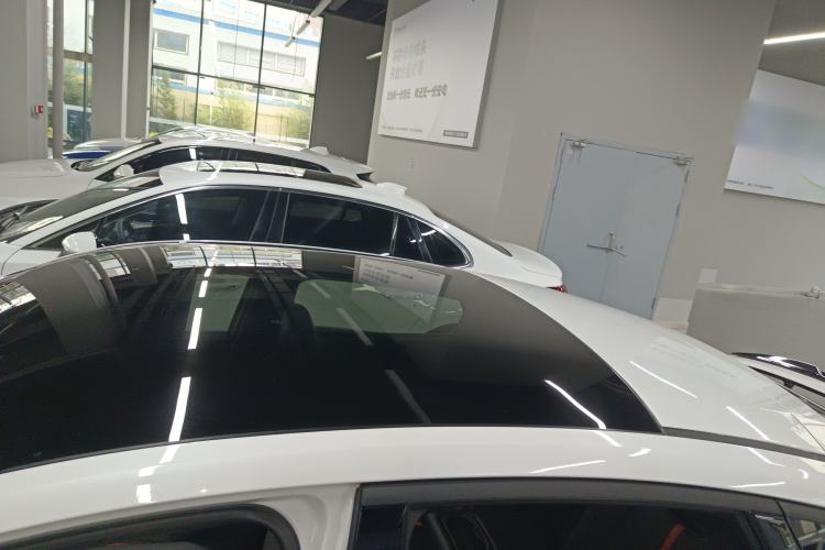 Used CHANGAN UNI-V 2024 1.5T Prestige Edition Roof