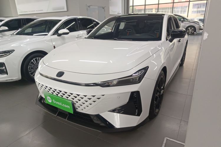 Used CHANGAN UNI-V 2024 1.5T Prestige Edition Guazi used car, China used car export, Used car for sale, Used  cars, Cheapest cars for sale