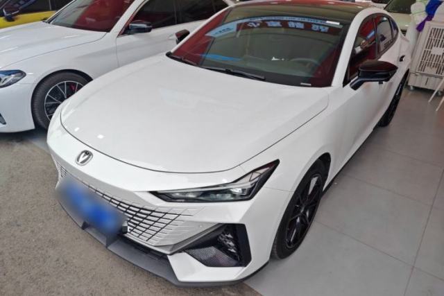 Used CHANGAN UNI-V 2024 1.5T High-Energy Version