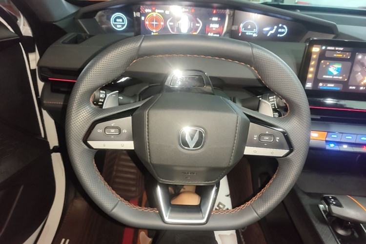 Used CHANGAN UNI-V 2024 1.5T Prestige Edition Steering Wheel