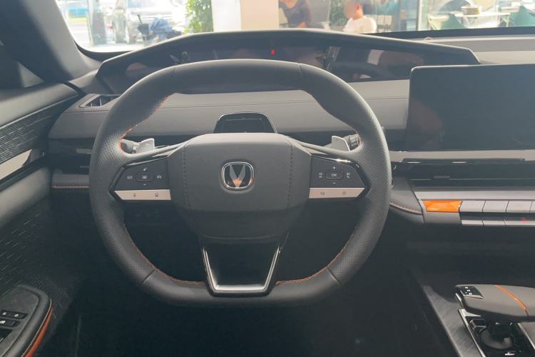 Used CHANGAN UNI-V 2024 1.5T High-Energy Version Steering Wheel