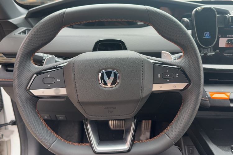 Used CHANGAN UNI-V 2024 1.5T Prestige Sport Edition Steering Wheel