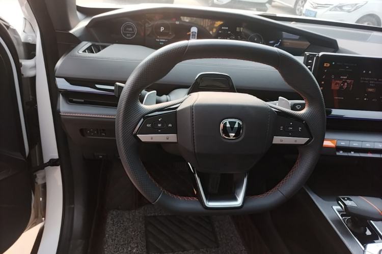 Used CHANGAN UNI-V 2024 1.5T Prestige Edition Steering Wheel